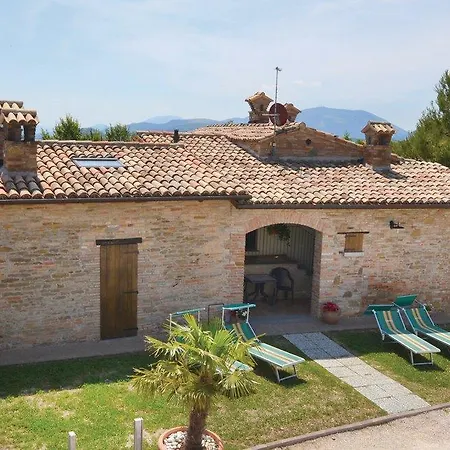 Agriturismo I Palazzi A * Piandimeleto